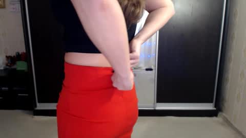 Snapshot of anabelsweet chatting on February 5, 2025, 2:19 am Milana online show from February 5, 2025, 2:19 am