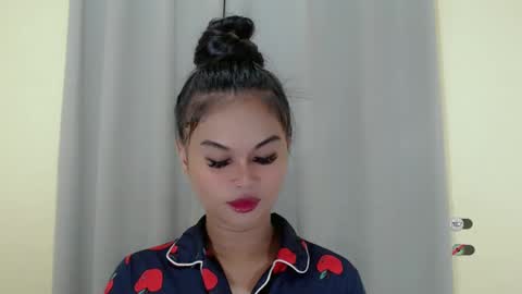 Snapshot of anaruru_ chatting on January 21, 2025, 2:48 pm ANA online show from January 21, 2025, 2:48 pm