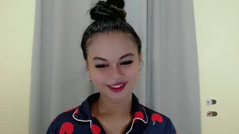 Snapshot of anaruru_ chatting on January 23, 2025, 8:46 am ANA online show from January 23, 2025, 8:46 am