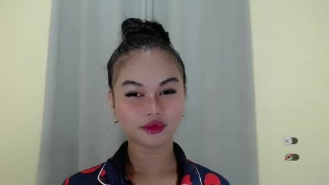 Snapshot of anaruru_ chatting on January 29, 2025, 7:43 pm ANA online show from January 29, 2025, 7:43 pm