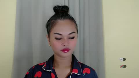 Snapshot of anaruru_ chatting on February 9, 2025, 5:33 pm ANA online show from February 9, 2025, 5:33 pm