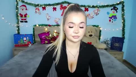 Snapshot of anastacyyellig chatting on December 20, 2024, 11:16 pm anastacyyellig online show from December 20, 2024, 11:16 pm