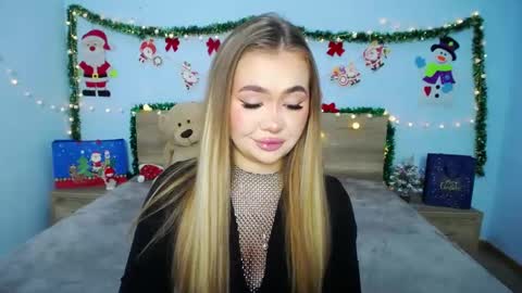 Snapshot of anastacyyellig chatting on December 26, 2024, 8:00 pm anastacyyellig online show from December 26, 2024, 8:00 pm