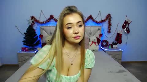 Snapshot of anastacyyellig chatting on January 8, 2025, 5:27 am anastacyyellig online show from January 8, 2025, 5:27 am