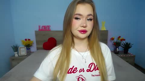 Snapshot of anastacyyellig chatting on March 10, 2025, 7:50 pm anastacyyellig online show from March 10, 2025, 7:50 pm