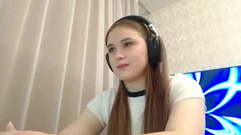 Sofy online show from October 23, 2025, 5:01 pm