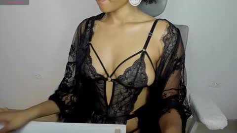 Snapshot of andrearboleda chatting on October 21, 2025, 11:22 am Andrea online show from October 21, 2025, 11:22 am