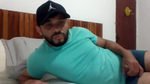 Snapshot of andreloko123 chatting on January 22, 2025, 1:31 am andreloko123 online show from January 22, 2025, 1:31 am