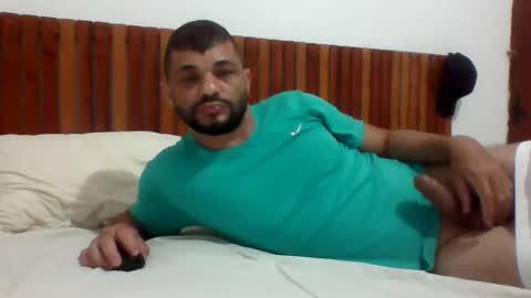 Snapshot of andreloko123 chatting on January 27, 2025, 6:31 pm andreloko123 online show from January 27, 2025, 6:31 pm