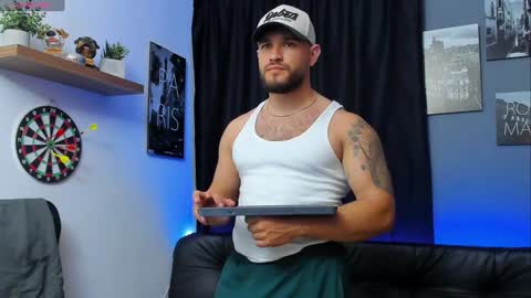 Snapshot of andrewdiaz_ chatting on January 24, 2025, 8:23 am Andrew Diaz online show from January 24, 2025, 8:23 am