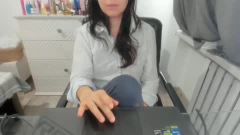 Snapshot of angel_lee__ chatting on January 17, 2025, 4:49 am angel_lee__ online show from January 17, 2025, 4:49 am