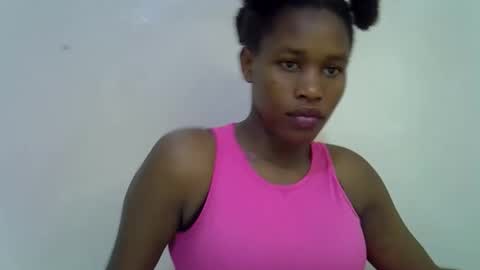 Snapshot of angel_mia5 chatting on November 9, 2025, 10:46 am angel_mia5 online show from November 9, 2025, 10:46 am