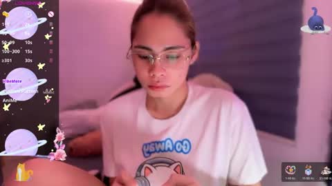 Snapshot of angelabigcock10 chatting on October 21, 2025, 7:36 pm Jamie online show from October 21, 2025, 7:36 pm