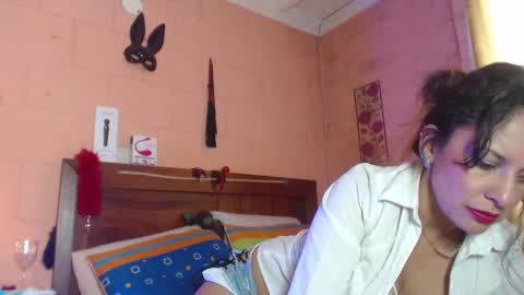 Snapshot of angelataysonvip chatting on February 13, 2025, 3:46 pm angelataysonvip online show from February 13, 2025, 3:46 pm