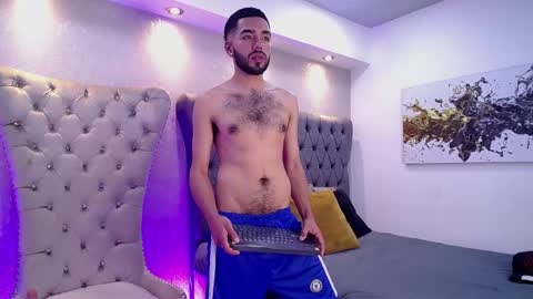 Angel online show from November 20, 2025, 1:55 pm