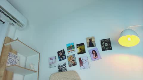 Snapshot of angelbae_ chatting on October 11, 2025, 9:24 pm AngelBae online show from October 11, 2025, 9:24 pm