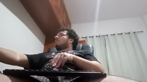 angelbuttslut online show from February 12, 2025, 10:59 pm