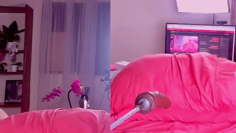 Snapshot of angeli__wu chatting on January 25, 2025, 6:55 am Angeli  online show from January 25, 2025, 6:55 am