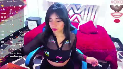 Snapshot of angelie_3 chatting on October 15, 2025, 8:03 am angelie online show from October 15, 2025, 8:03 am