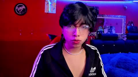 Snapshot of angellonfire chatting on December 14, 2024, 6:24 am Angel  online show from December 14, 2024, 6:24 am