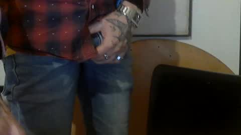 Snapshot of angelsound777 chatting on January 1, 2025, 7:10 pm angelsound777 online show from January 1, 2025, 7:10 pm