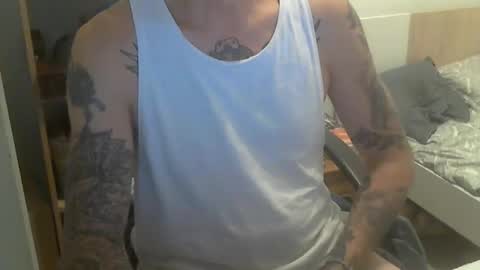 Snapshot of angelsound777 chatting on October 12, 2025, 6:40 pm angelsound777 online show from October 12, 2025, 6:40 pm