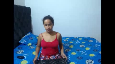 Angie online show from September 23, 2025, 11:08 pm