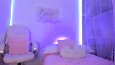 Snapshot of angiiebylpz chatting on January 14, 2025, 11:48 pm violeth lopez online show from January 14, 2025, 11:48 pm