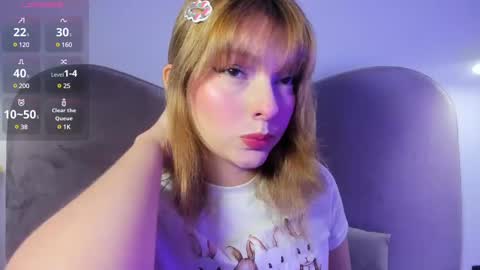 Snapshot of ania_mml chatting on February 17, 2025, 8:26 pm Ania online show from February 17, 2025, 8:26 pm