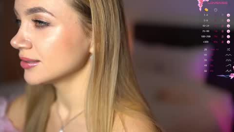 Snapshot of anitaraj_ chatting on March 11, 2025, 9:15 pm Im Anita thumb up me please its important online show from March 11, 2025, 9:15 pm