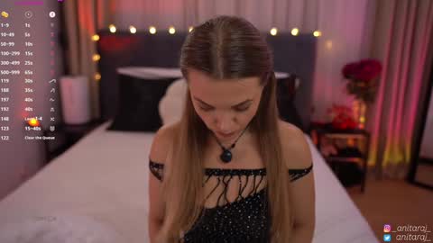 Snapshot of anitaraj_ chatting on October 11, 2025, 10:19 pm Im Anita thumb up me please its important online show from October 11, 2025, 10:19 pm