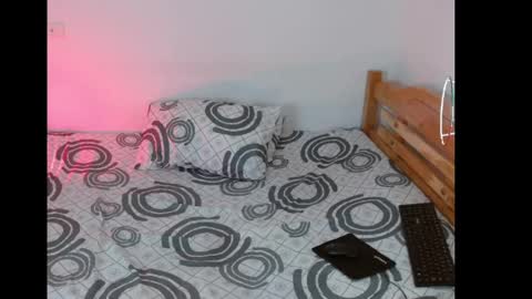 Snapshot of anitaturnerr chatting on February 10, 2025, 2:19 am anitaturnerr online show from February 10, 2025, 2:19 am