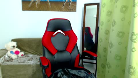 Snapshot of anitazarova chatting on December 29, 2024, 5:33 pm Anita Zarova online show from December 29, 2024, 5:33 pm