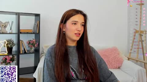 Snapshot of annaelfi chatting on February 23, 2025, 5:56 am Anna online show from February 23, 2025, 5:56 am