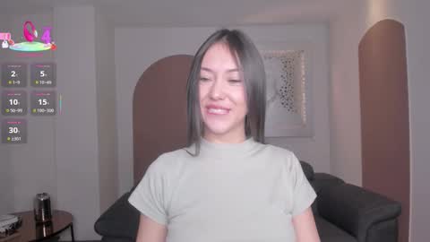 Snapshot of annahoffman_ chatting on September 17, 2025, 12:29 pm annahoffman_ online show from September 17, 2025, 12:29 pm