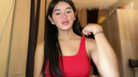 Snapshot of annedee_ chatting on December 17, 2024, 8:32 pm Kim online show from December 17, 2024, 8:32 pm