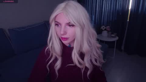 Snapshot of annetenet chatting on October 4, 2025, 7:39 am Annet online show from October 4, 2025, 7:39 am