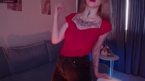 Snapshot of annetenet chatting on October 16, 2025, 7:09 am Annet online show from October 16, 2025, 7:09 am