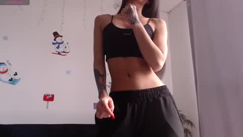 Snapshot of anni_wine___ chatting on December 6, 2024, 7:34 pm ANNI online show from December 6, 2024, 7:34 pm