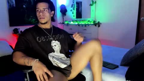 Snapshot of annibal_toro chatting on February 25, 2025, 10:50 pm darg online show from February 25, 2025, 10:50 pm