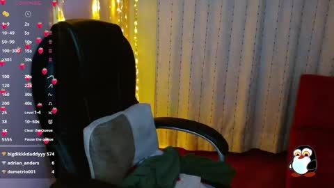 Snapshot of anniehh_ chatting on January 18, 2025, 10:17 am   Annie  Independent model Hello all offline tokens are appreciated  thank you for your support.33 online show from January 18, 2025, 10:17 am
