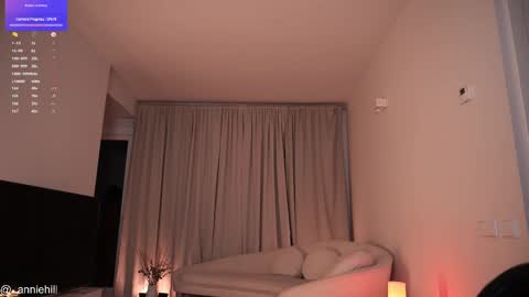 Snapshot of anniehillofficial_ chatting on February 16, 2025, 11:16 pm anniehillofficial_ online show from February 16, 2025, 11:16 pm