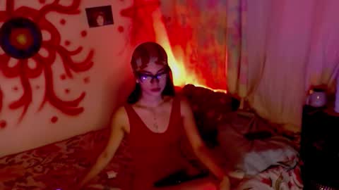 Snapshot of anniie_walker chatting on October 14, 2025, 12:00 am Annie Walker online show from October 14, 2025, 12:00 am