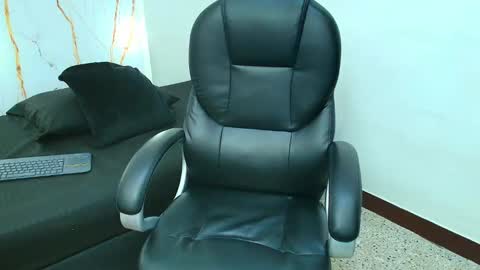 Snapshot of anny_mendez1 chatting on September 25, 2025, 5:33 am Anny online show from September 25, 2025, 5:33 am