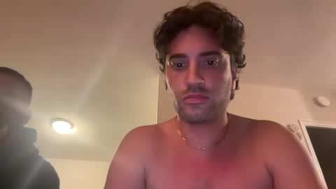 Snapshot of anthmauro chatting on October 29, 2025, 8:27 am anthmauro online show from October 29, 2025, 8:27 am