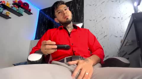 Anthony and Nick online show from October 23, 2025, 1:21 pm