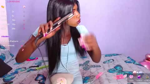 Snapshot of antonella_wolfe chatting on October 23, 2025, 5:51 am anto online show from October 23, 2025, 5:51 am