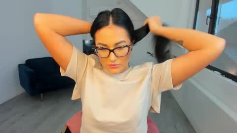 Snapshot of anya_evy chatting on November 7, 2025, 5:40 am Anya online show from November 7, 2025, 5:40 am