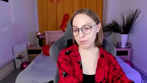 Snapshot of aphexqueen chatting on February 12, 2025, 1:06 pm APHEX QUEEN online show from February 12, 2025, 1:06 pm