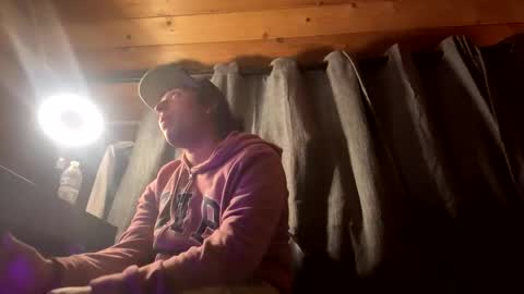 Snapshot of aponthier151 chatting on November 10, 2025, 2:43 am aponthier151 online show from November 10, 2025, 2:43 am